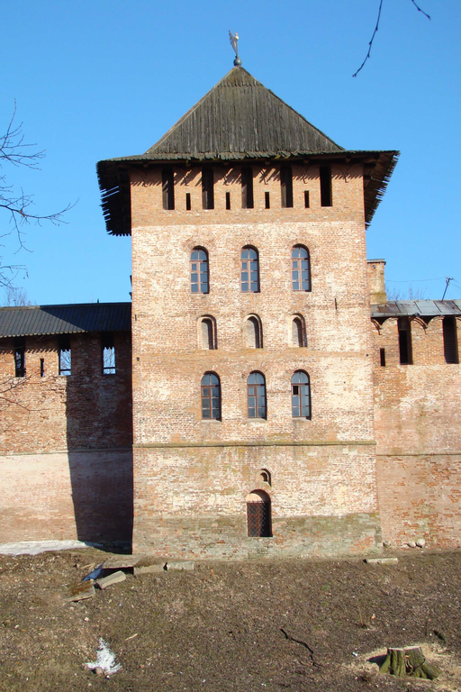 Златоустовская башня)